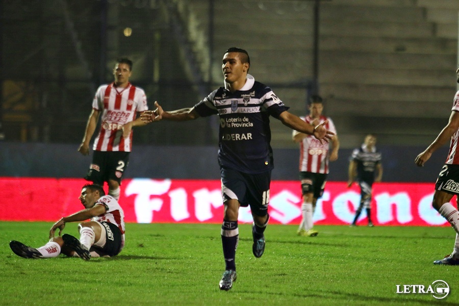 A GANAR EN FORMOSA PARA ESTAR ENTRE LOS MEJORES 16